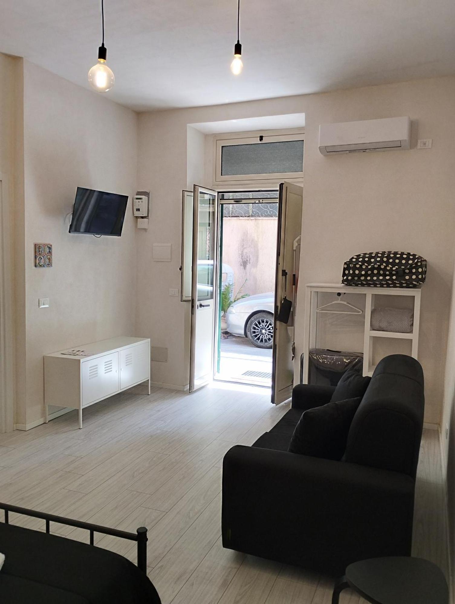 Villa La Casa Di Rinaldo Aeroporto di Catania Fontana Rossa Esterno foto