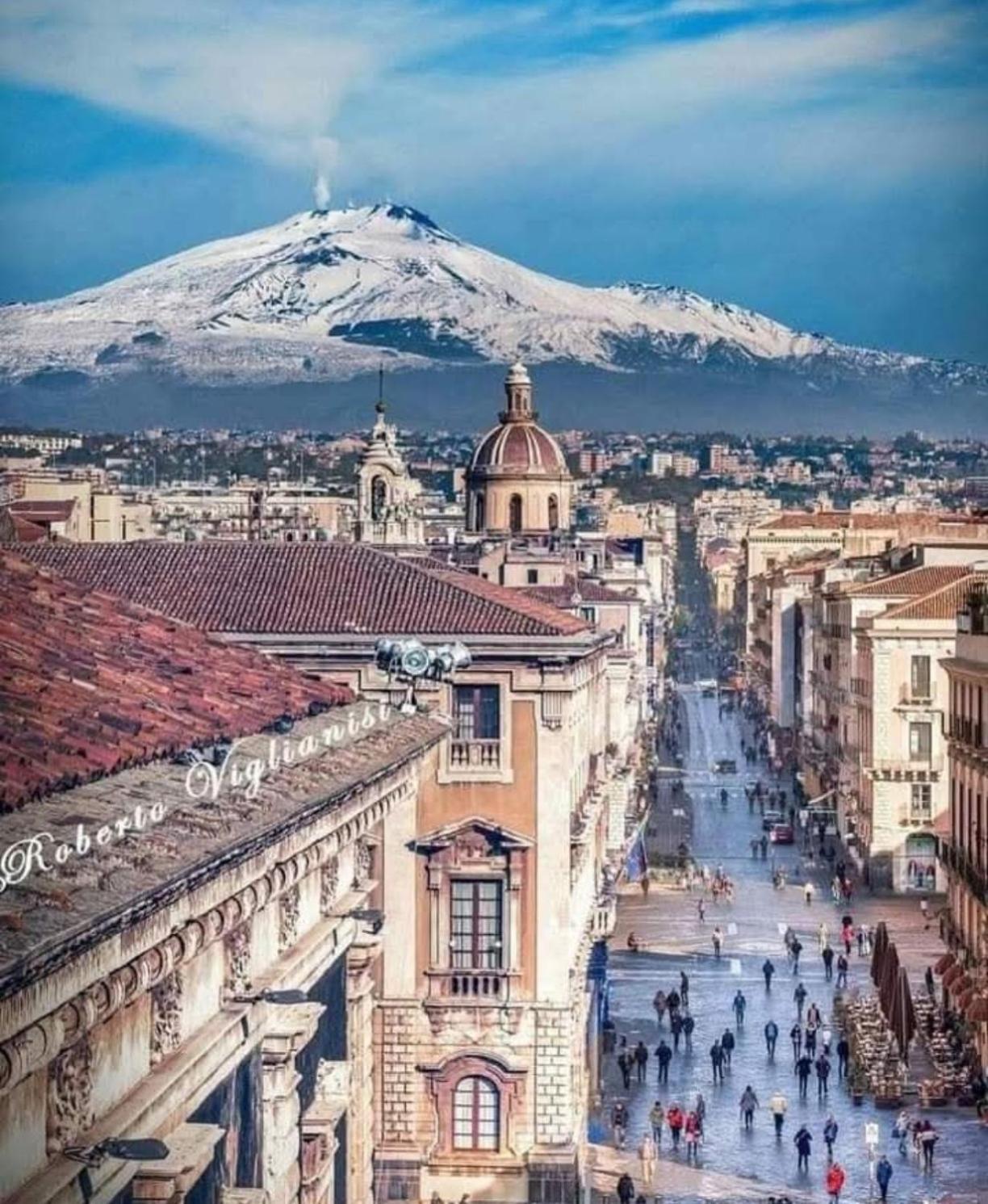 Villa La Casa Di Rinaldo Aeroporto di Catania Fontana Rossa Esterno foto
