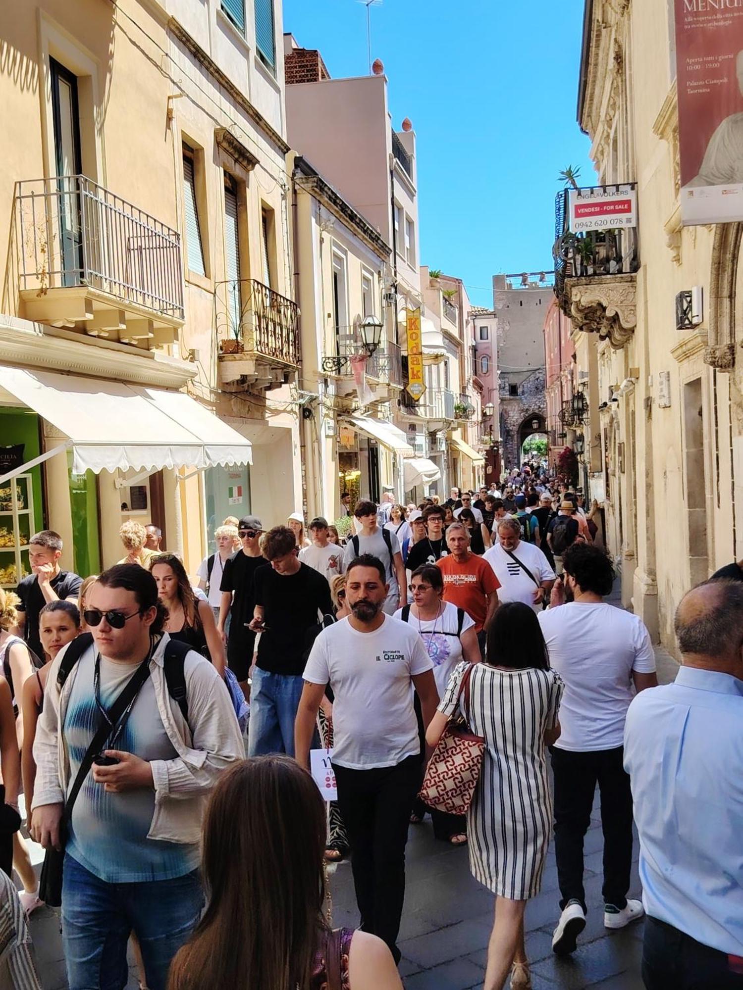 Villa La Casa Di Rinaldo Aeroporto di Catania Fontana Rossa Esterno foto