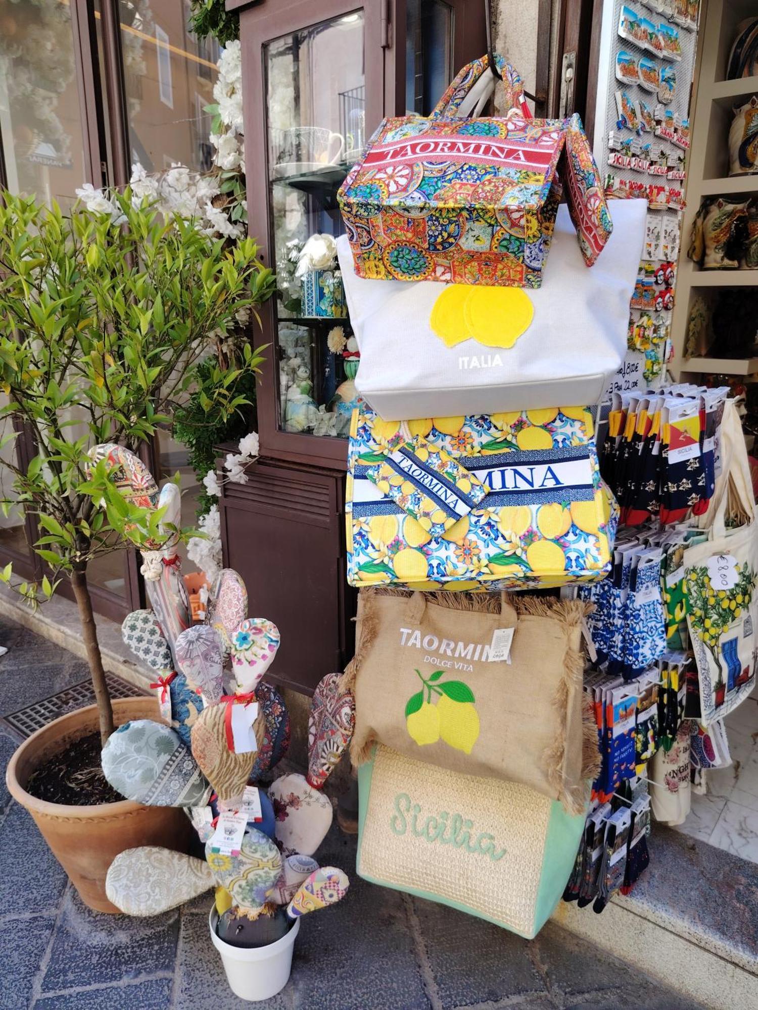 Villa La Casa Di Rinaldo Aeroporto di Catania Fontana Rossa Esterno foto